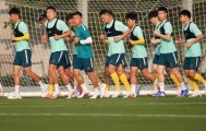 体育直播-北青：蒋光太因伤缺席国足训练，助教周挺、于汉超担任陪练