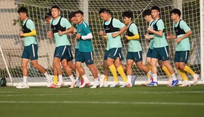 体育直播-北青：蒋光太因伤缺席国足训练，助教周挺、于汉超担任陪练